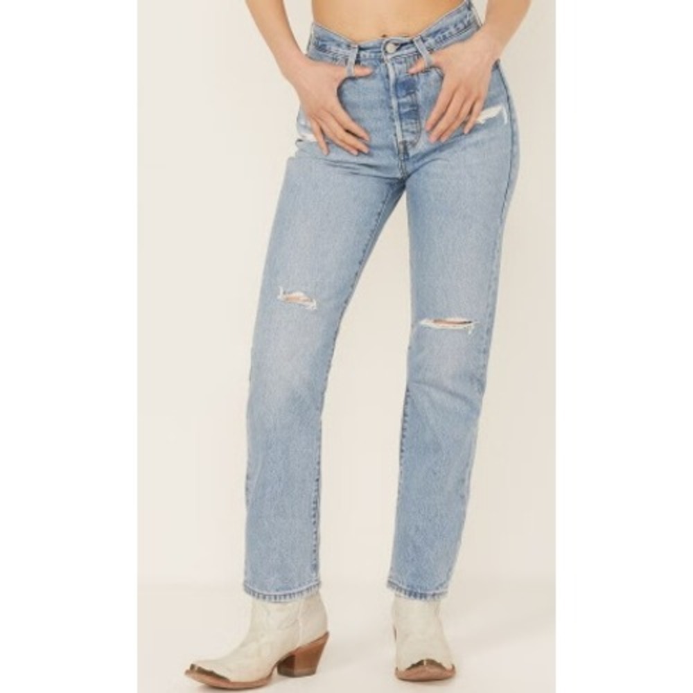 Levi's Women's 501 Original Lane Change Light‎ Wash High Rise Straight Jeans 29